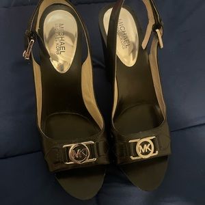 Michael Kors size 10